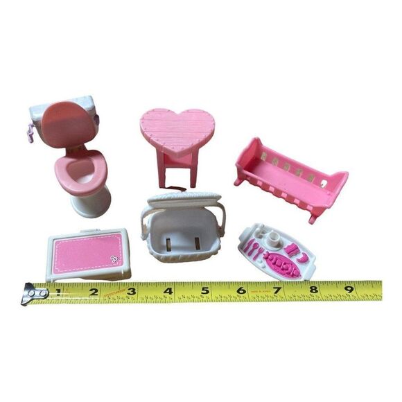 Lot of 6 Barbie Doll Accessories Includes Barbie Logo Picnic Basket Toilet Table - Picture 2 of 2